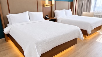 Standard Room, 2 Double Beds