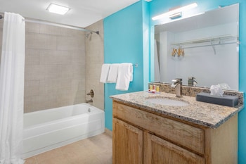 Room, 2 Double Beds, Non Smoking (Pet-Friendly)