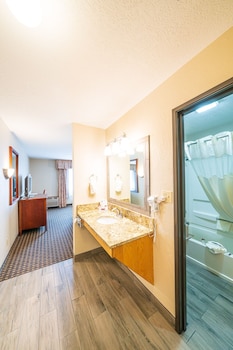 Deluxe Room, 1 King Bed