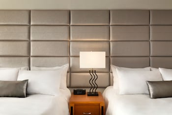 Standard Room, 2 Queen Beds (Exterior Entrance, Stairs Access Only)