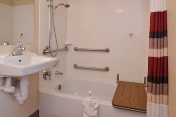 Deluxe Room, 1 King Bed, Accessible, Non Smoking