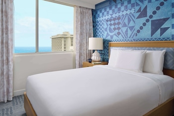 Room, 2 Double Beds, Mobility Accessible (Waikiki View)