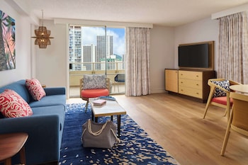 Suite, 2 Bedrooms (1 Bath)