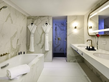 Presidential Suite, Multiple Beds, Balcony, Lagoon View