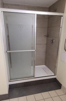 Suite, 1 King Bed, Non Smoking