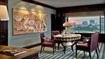 Royal Heritage Suite