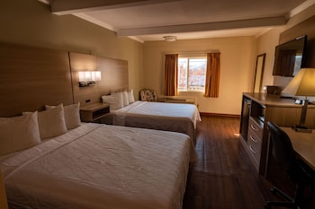Standard Room, 2 Queen Beds, Non Smoking