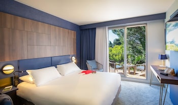 Privilege, Room, 1 Double Bed, Patio, Garden View