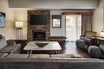 3-Bedroom Residence