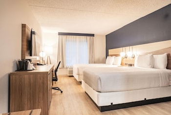Room, 2 Double Beds, Accessible, Non Smoking (Mobility, Roll-in Shower)