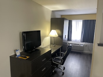 Room, 2 Queen Beds, Non Smoking
