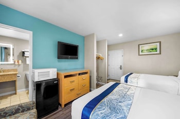 Room, 2 Double Beds, Non Smoking (2nd Floor)