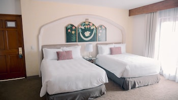 Master Suite Dos Camas