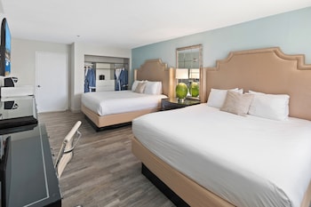 Room, Multiple Beds