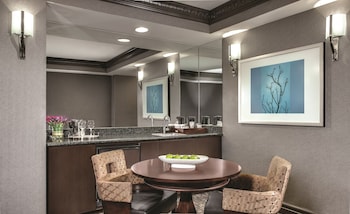 Tower One Bedroom Suite