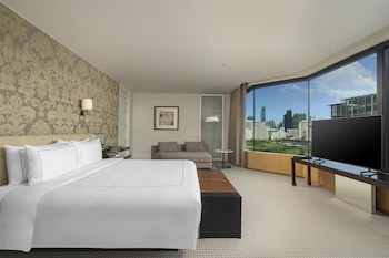Suite (Diplomat)