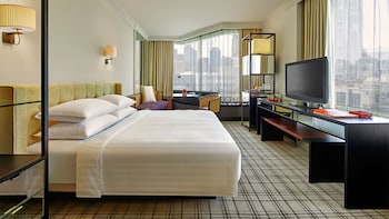 Deluxe Room, 1 King Bed