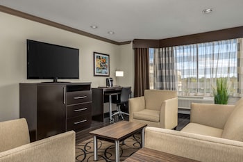Studio Suite, 1 King Bed (Sweet)