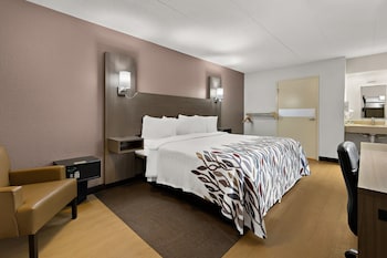 Superior Room, 1 King Bed, Accessible (Smoke Free)