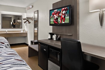 Deluxe Room, 2 Double Beds (Smoke Free)