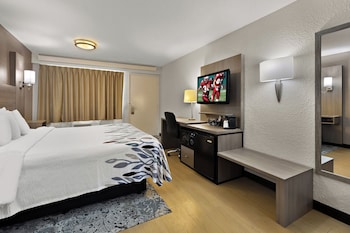 Superior Room, 1 King Bed (Smoke Free)