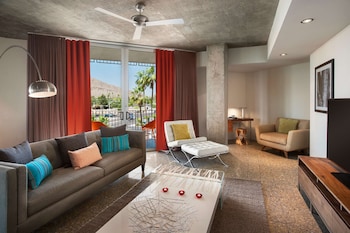 Tower Loft Suite King