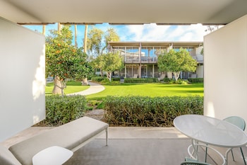 Two Bedroom Hideaway Suite Double