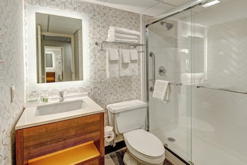 Standard Room, 2 Queen Beds