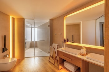 Supreme Room Panoramic Views