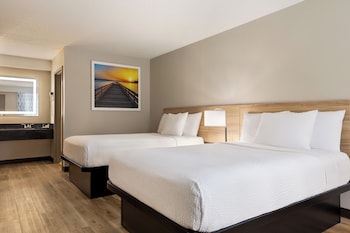 1st floor 2 Full XL beds