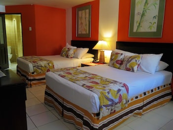 Superior Double Room, 2 Double Beds (Lotus)