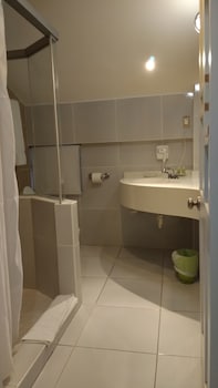 Premium Room, 1 Queen Bed (Samaan)