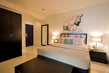 Premium Room, 1 Queen Bed (Samaan)