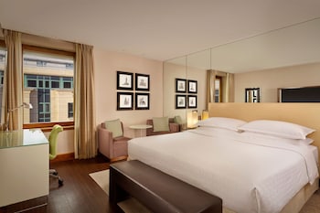 Deluxe Room, 1 King Bed