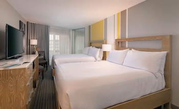 Standard Room, 2 Queen Beds, Accessible