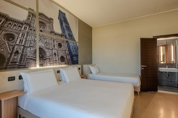 Standard Quadruple Room, Non Smoking