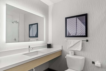 Suite, 2 Queen Beds, Non Smoking, Refrigerator & Microwave (with Sofabed)