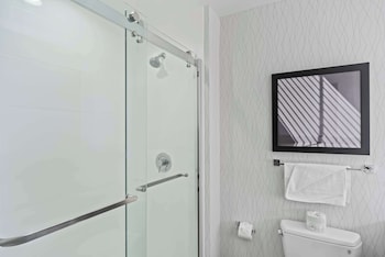 Standard Room, 2 Queen Beds, Non Smoking, Refrigerator & Microwave