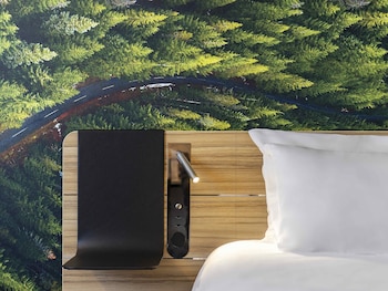 Executive Room, 1 Queen Bed with Sofa bed