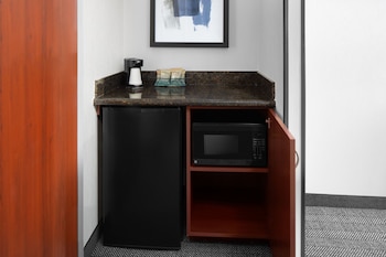 Room, 2 Queen Beds, Hearing Accessible
