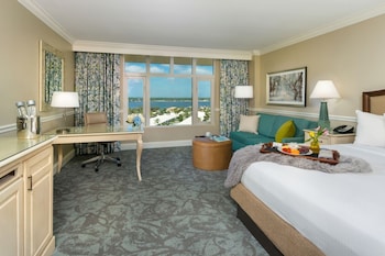 Room, 1 King Bed, Mobility Accessible