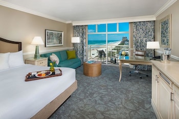 Room, 1 King Bed, Balcony (Coastal View)