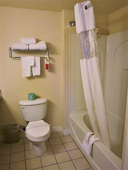 Room, 2 Queen Beds, Non Smoking