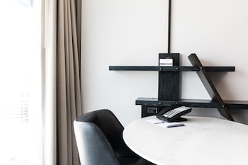 Room, 1 King Bed (Tower)