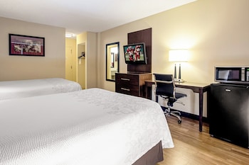 Deluxe Room, 2 Double Beds (Smoke Free)