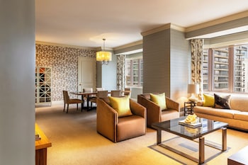 Fairmont Grand Suite, 1 King Bed, 1 Bedroom