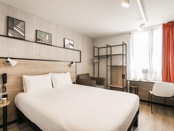 Standard Room, 1 Double Bed with Sofa bed