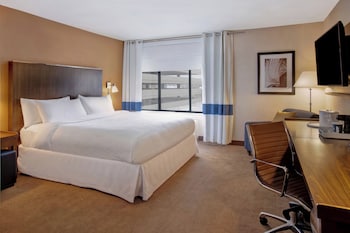 Room, 1 King Bed, Hearing Accessible, Balcony