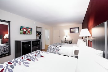 Deluxe Room, 2 Double Beds, Accessible, Non Smoking