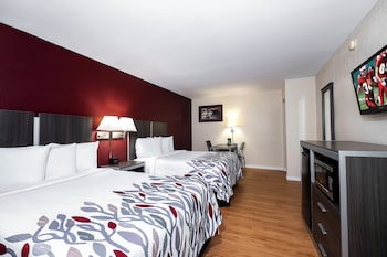 Deluxe Room, 2 Double Beds, Smoking